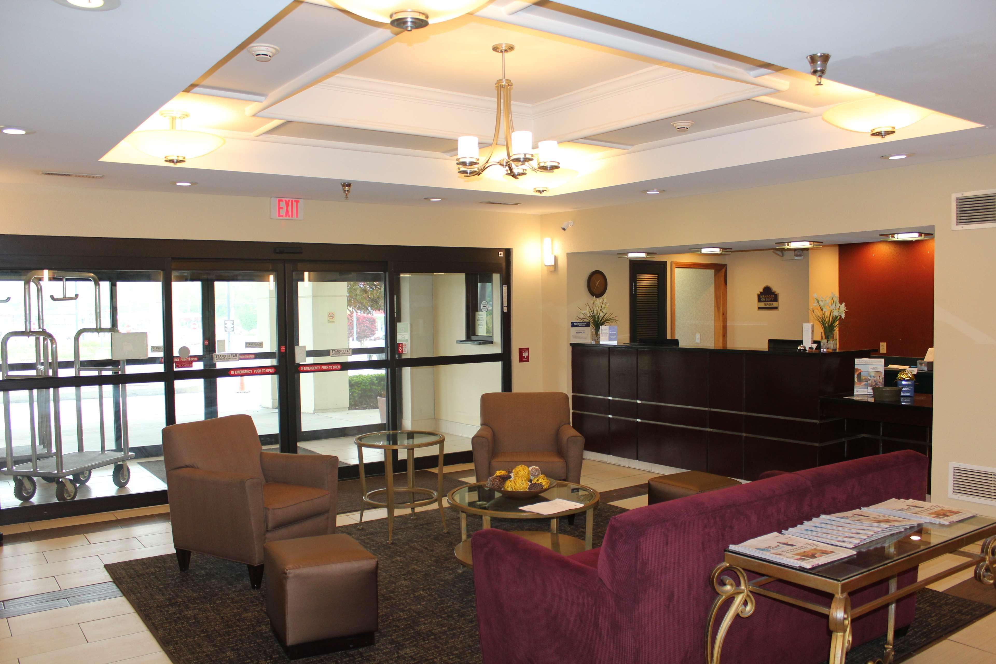 Best Western B R Guest Zanesville Bagian luar foto